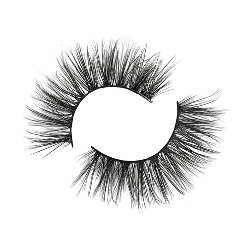 Sparkle in Her Eyes Lash Style